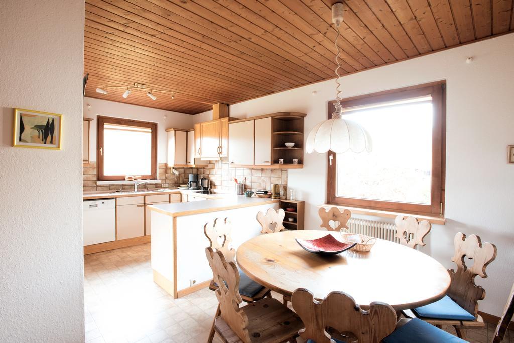 Apartament Haus Fink Innsbruck Zewnętrze zdjęcie
